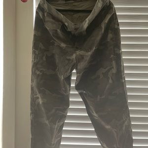 Express camo pants
